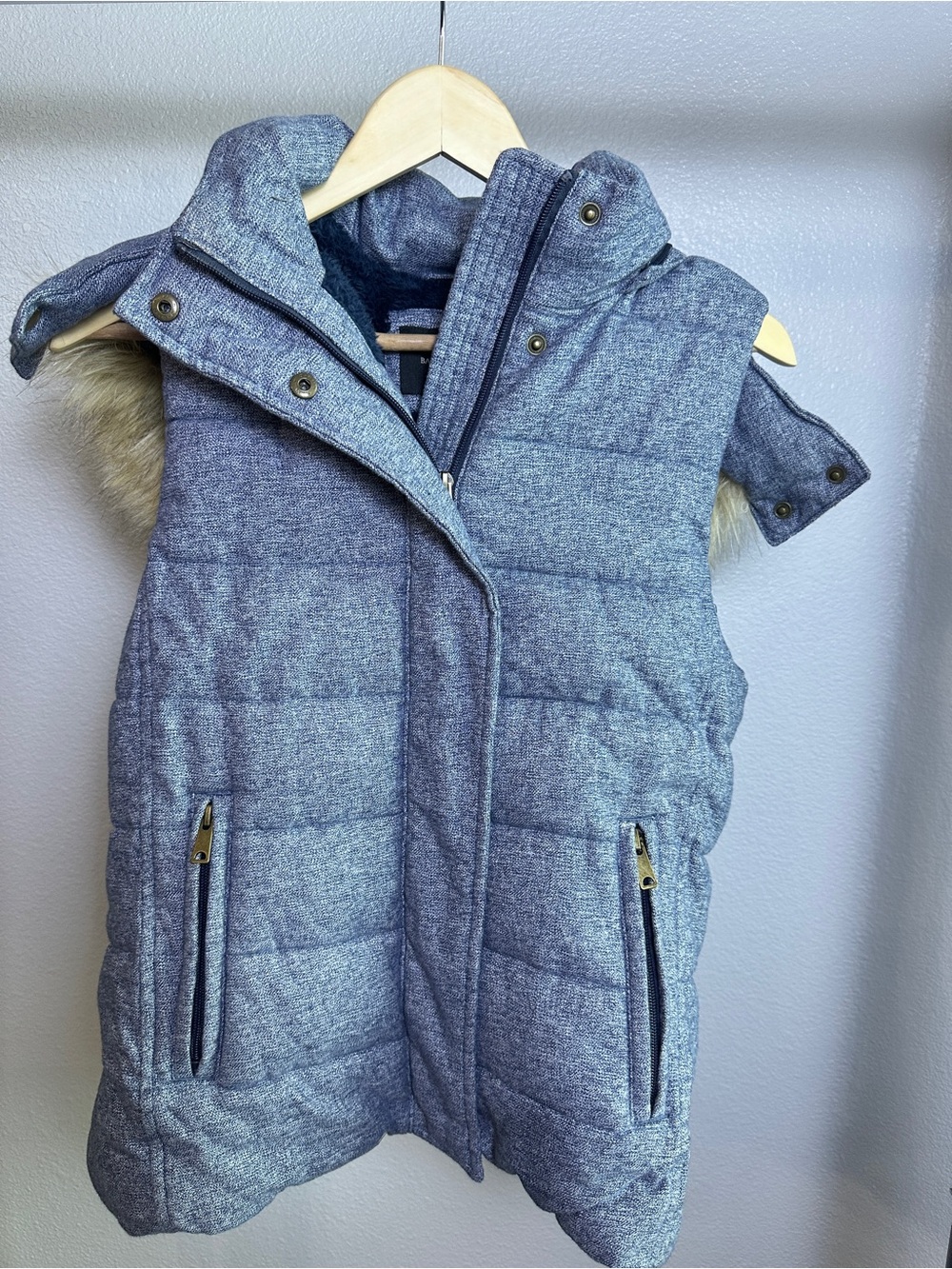 Banana Republic Women’s Hooded Puffer Vest Faux Fur Trim Full Zip Blue XS